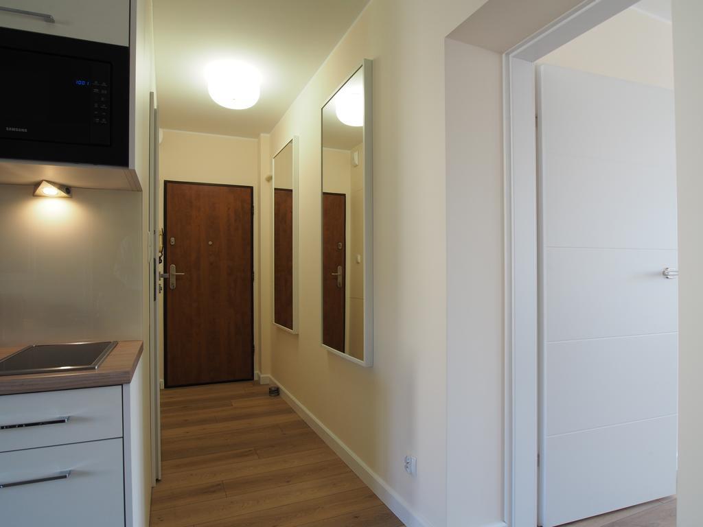Grand -Tourist Marine Apartments Гданск Екстериор снимка